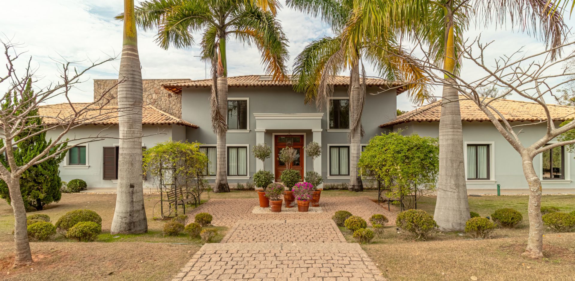 Casa na Rua Parisiense - Vila Real 