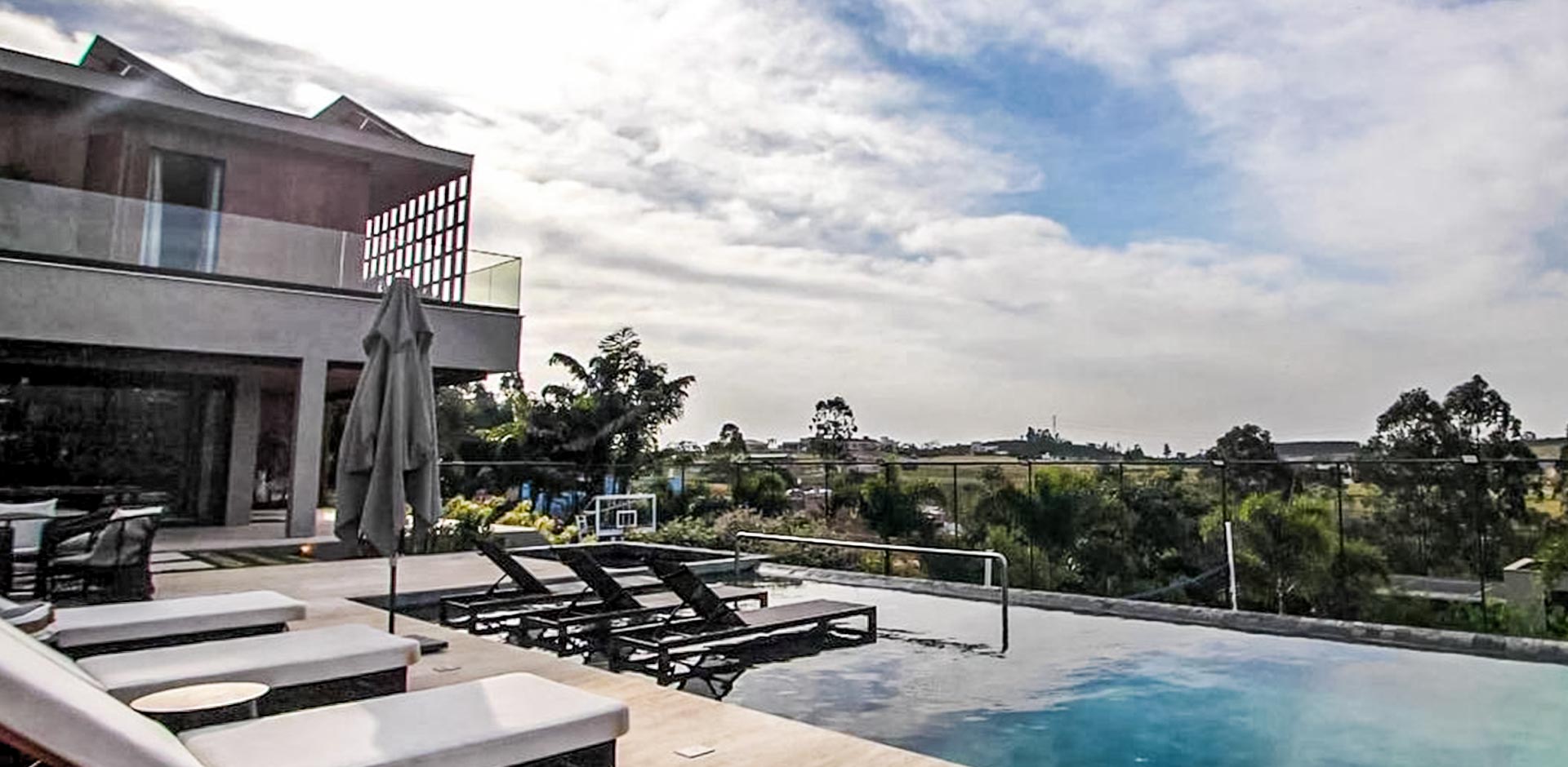 Casa com acabamento impecável