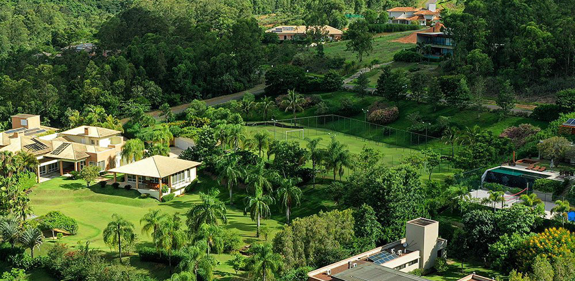 Terreno 3.212 m² à venda