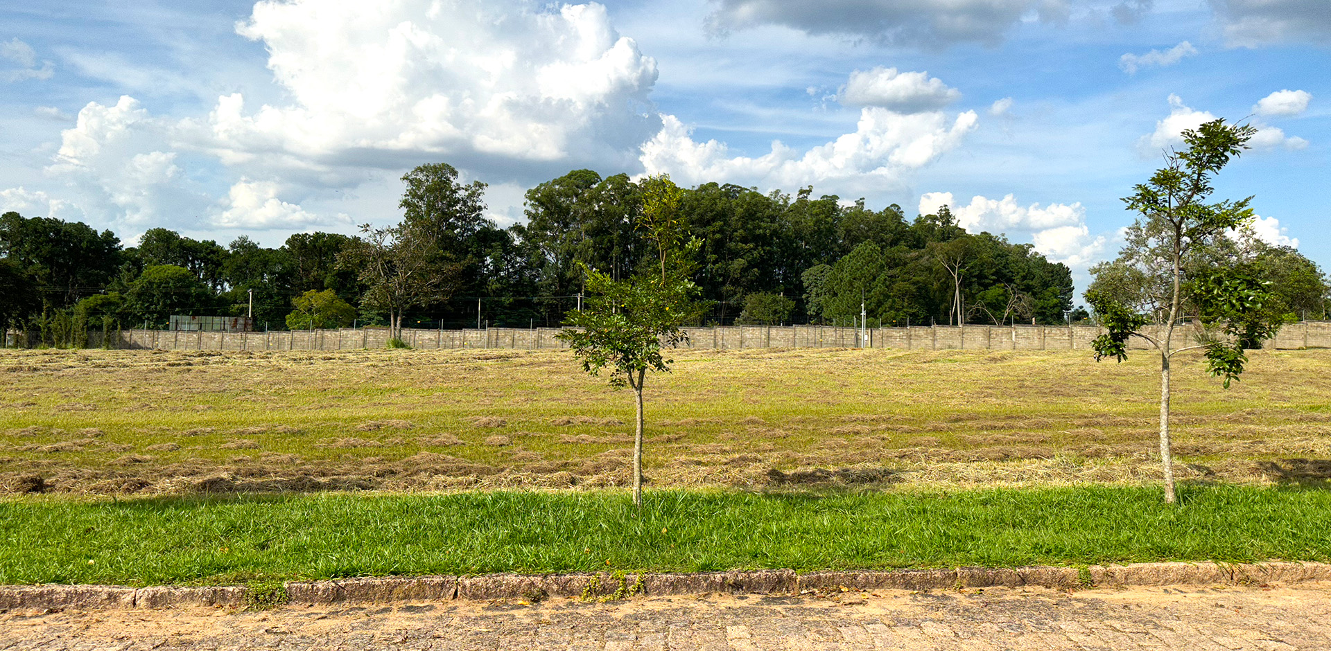 TERRENO PLANO 3.000 m² - FAZENDA VILA REAL