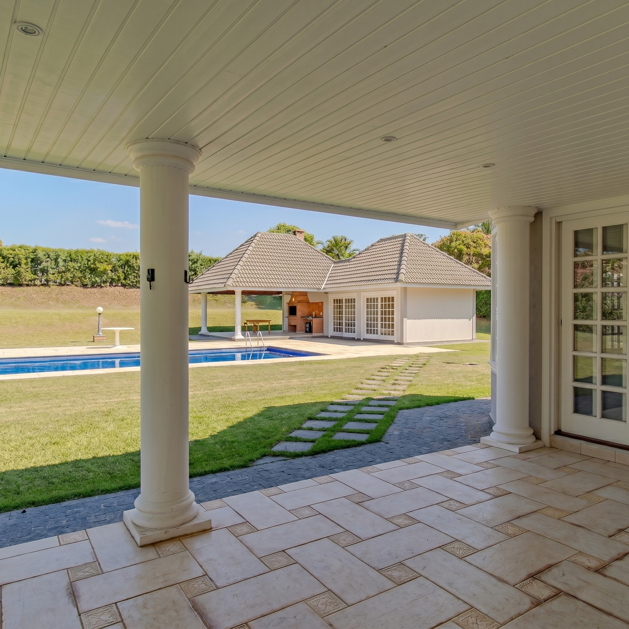 Casa Estilo Americana à Venda no Vila Real