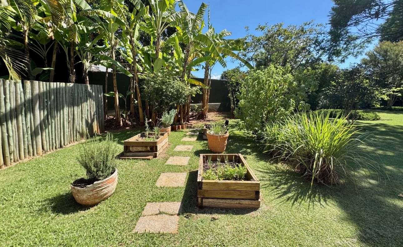 Casa com 7 dormitórios à venda no Condomínio Fazenda Vila Real 