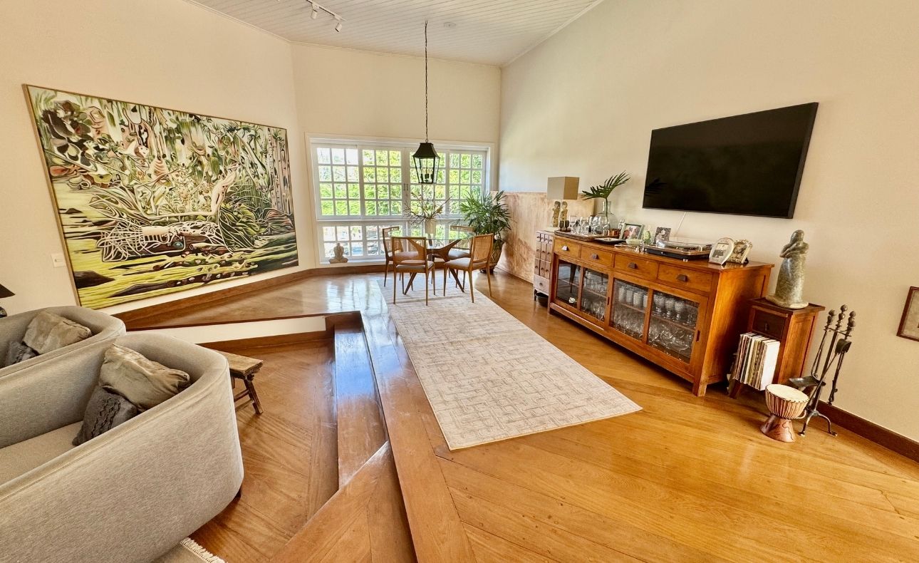 Casa com 7 dormitórios à venda no Condomínio Fazenda Vila Real 