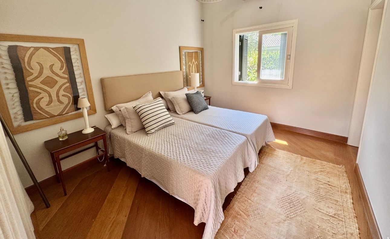 Casa com 7 dormitórios à venda no Condomínio Fazenda Vila Real 