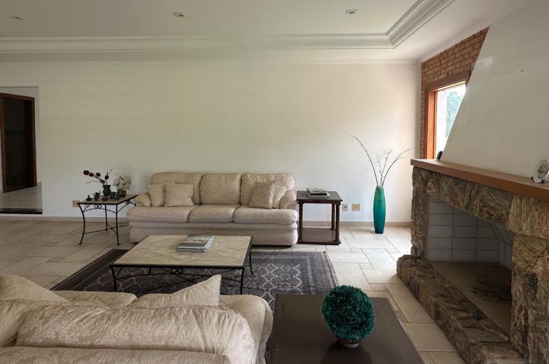 Casa Estilo Americana à Venda no Vila Real
