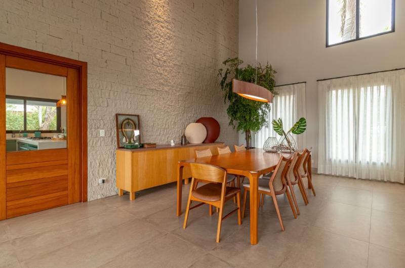 Casa na Rua Parisiense - Vila Real