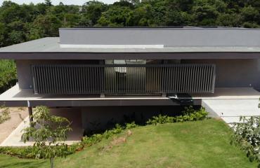 Casa Nova com Projeto Alexandre Chaguri no Vila Real