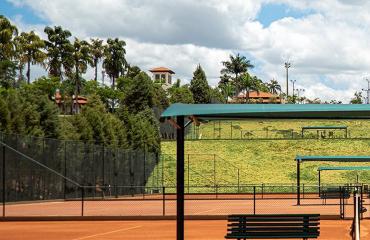 Terreno 2.002 m² à venda